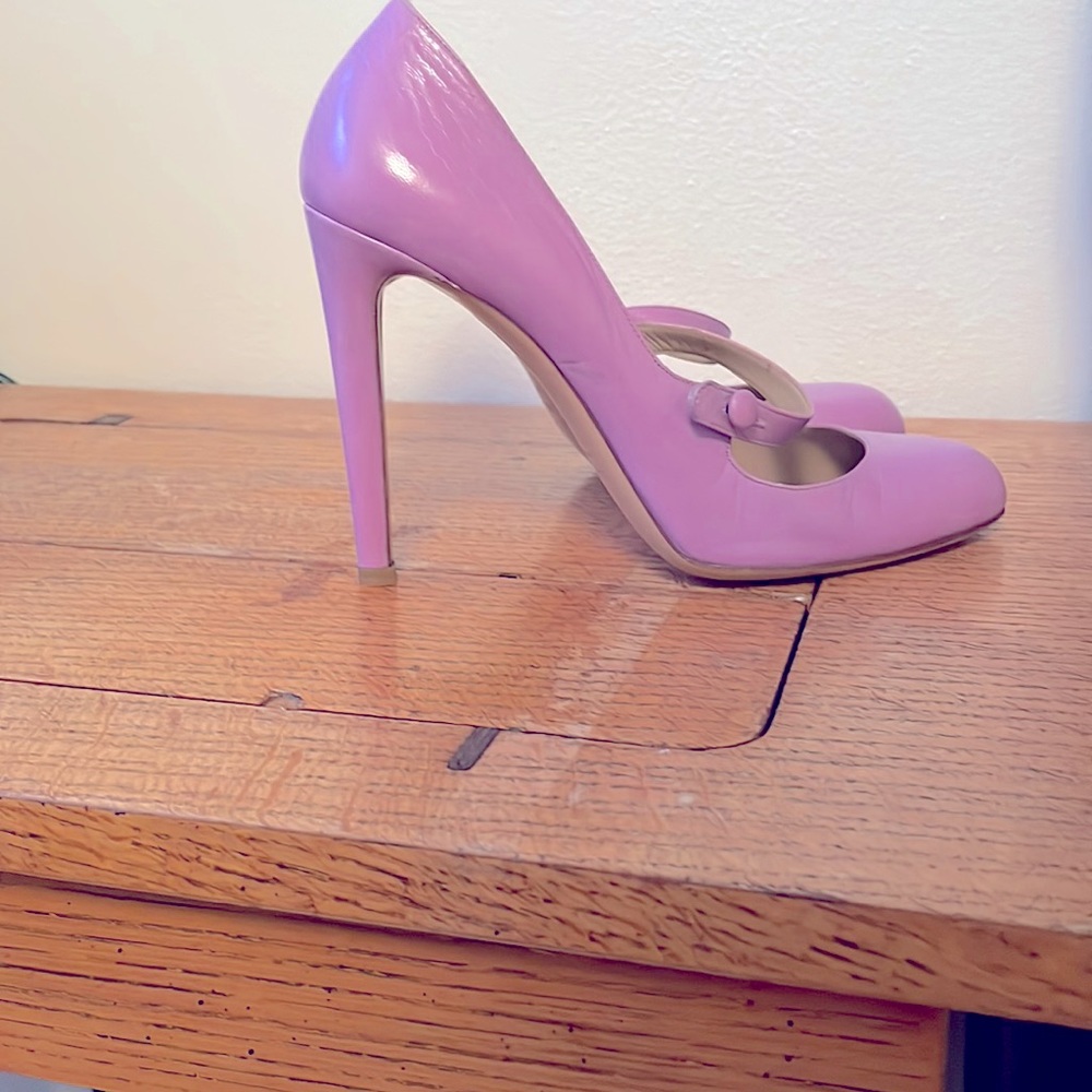 Valentino Garavani Pink Heels